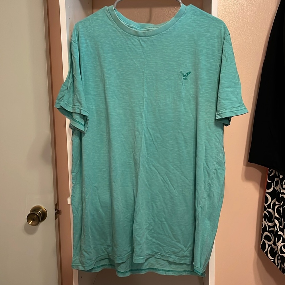 Men’s XL American Eagle crew neck T shirt